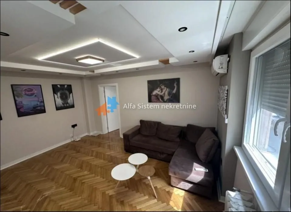 Rent, two bedroom apartment, 56m², Savski Venac, Beograd