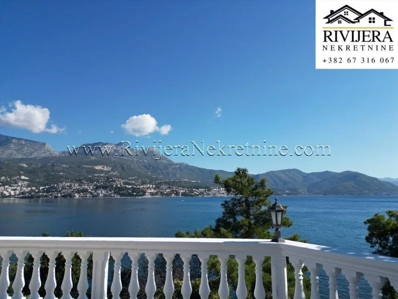 Prodaja, kuća, 105m², Njivice, Herceg Novi