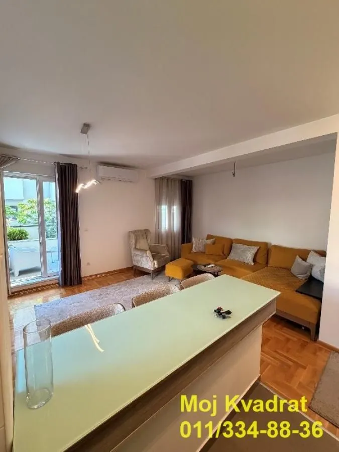 Prodaja, dvosoban stan, 80m², Bulbulder, Zvezdara Sve Podlokacije