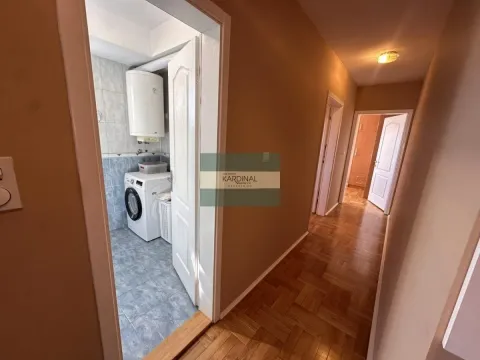 Izdavanje, dvosoban stan, 71m², Centar, Kragujevac - image 14