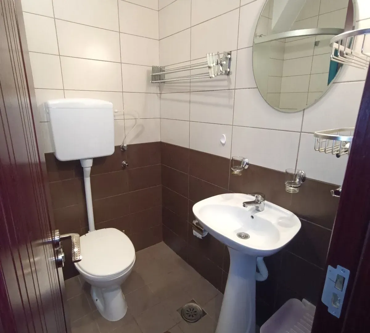 Prodaja, garsonjera, 19m², Krivi Most, Podgorica