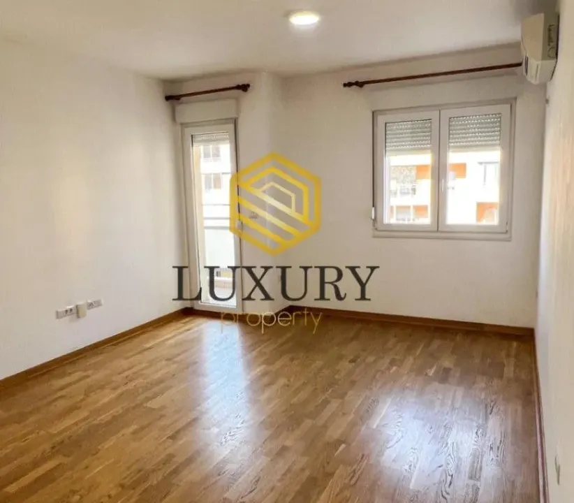 Rent, one bedroom apartment, 44m², City Kvart, Podgorica