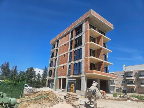 Prodaja, ugostiteljski objekat, 725m², Ulcinjsko Polje, Ulcinj - image 2