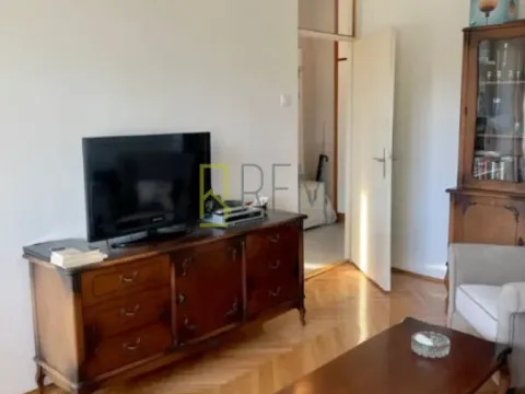 Prodaja, dvosoban stan, 65m², Drpe Mandića, Podgorica - image 9