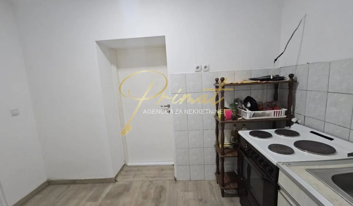 Prodaja, stan, 27m², Vračar Hram, Vračar Sve Podlokacije