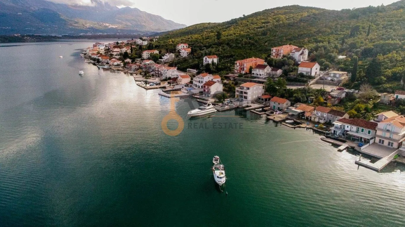 Prodaja, kuća, 1753m², Tivat, Crna Gora