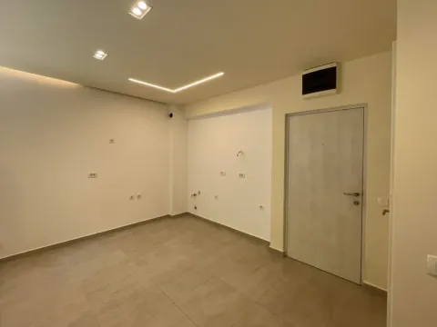 Prodaja, jednosoban stan, 52m², Škaljari, Kotor - image 7