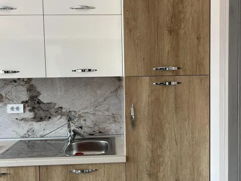 Rent, two bedroom apartment, 70m², Kalimanj, Tivat - image 9