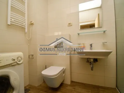 Izdavanje, dvosoban stan, 72m², City Kvart, Podgorica - image 8