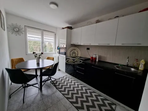 Sale, three bedroom apartment, 70m², Medijana, Niš - image 4