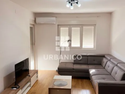 Prodaja, jednosoban stan, 49m², Central Point, Podgorica