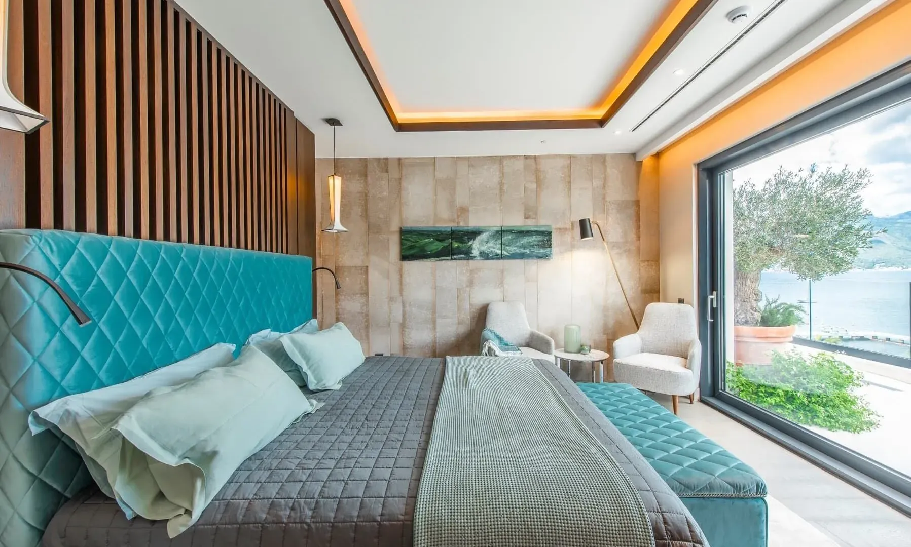 Sale, four bedroom apartment, 500m², Đuraševići, Tivat