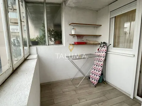 Izdavanje, trosoban stan, 100m², Blok 5, Podgorica - image 12