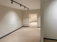 Izdavanje, poslovni prostor, 191m², Čukarica, Beograd - image 3