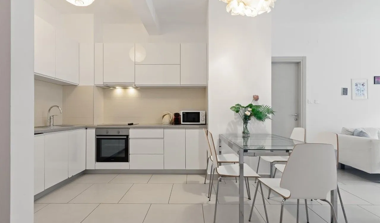 Sale, three bedroom apartment, 97m², Morinj, Kotor