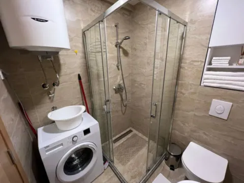 Izdavanje, jednosoban stan, 46m², Budva, Crna Gora - image 6