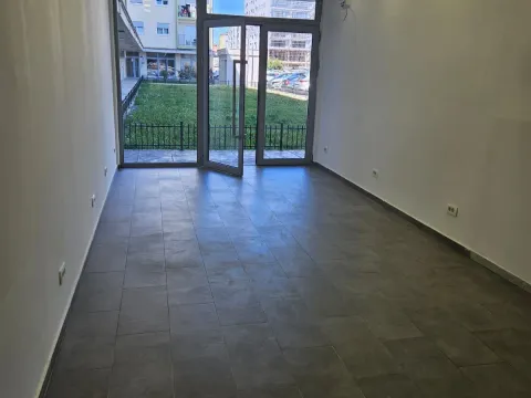 Rent, office space, 27m², Zabjelo, Podgorica - image 4