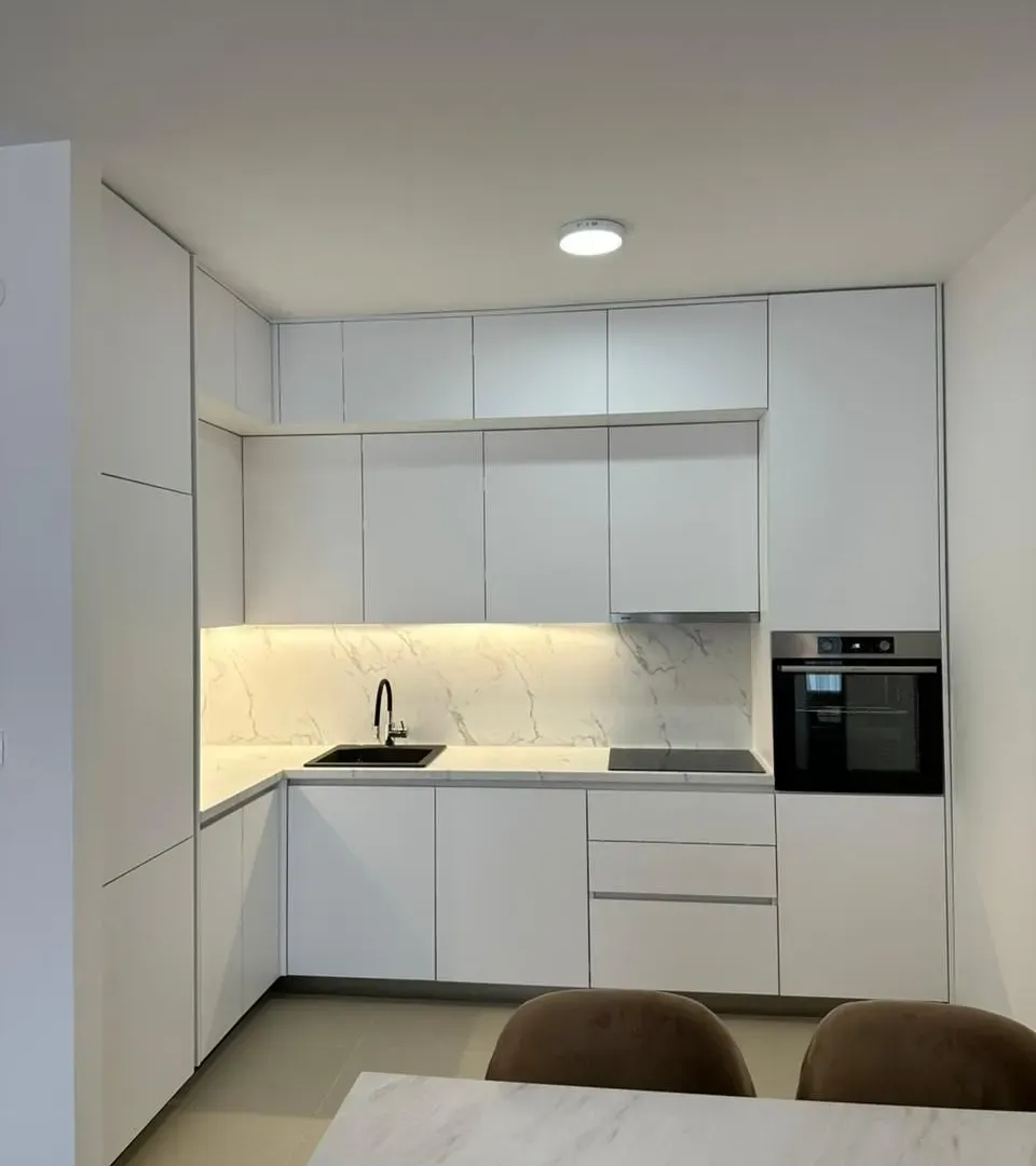Izdavanje, dvosoban stan, 72m², Master Kvart, Podgorica