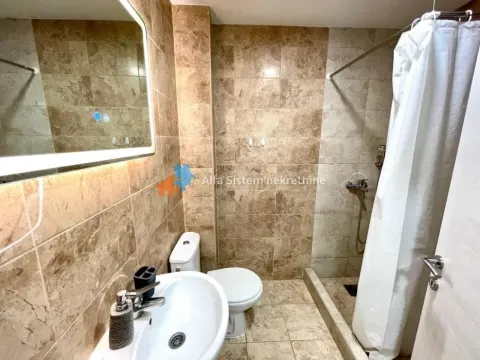 Izdavanje, trosoban stan, 60m², Zvezdara Sve Podlokacije, Beograd - image 16