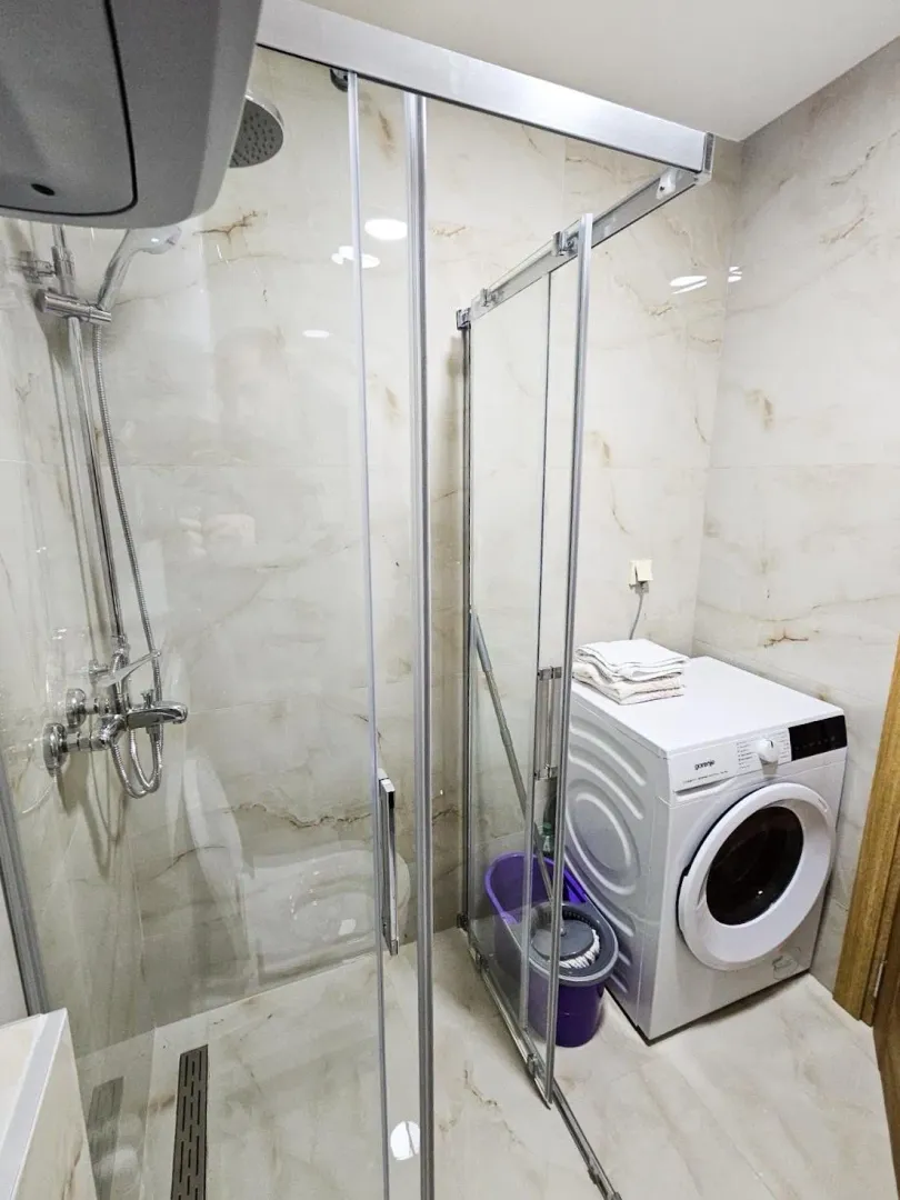 Izdavanje, jednosoban stan, 40m², Preko Morače, Podgorica