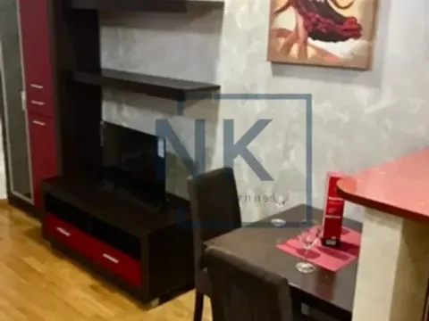 Izdavanje, garsonjera, 31m², City Kvart, Podgorica - image 5