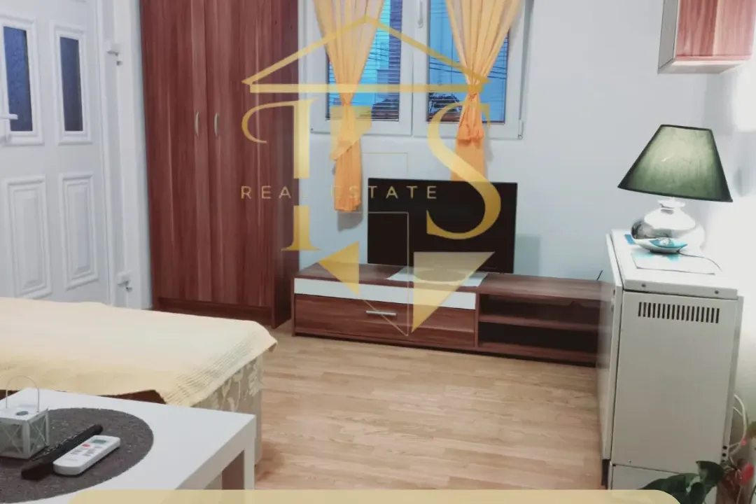 Rent, one bedroom apartment, 45m², Centar, Tivat