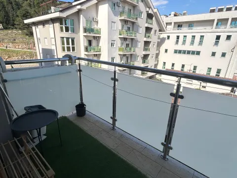 Rent, two bedroom apartment, 70m², Ljubović, Podgorica - image 14