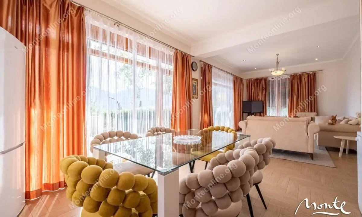 Sale, two bedroom apartment, 79m², Orahovac, Kotor