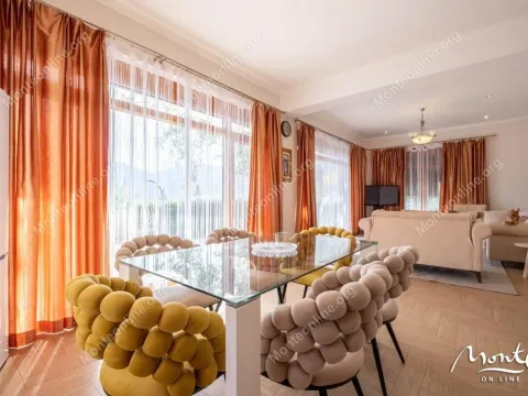 Sale, two bedroom apartment, 79m², Orahovac, Kotor