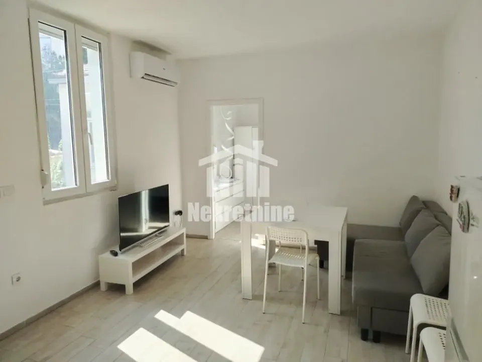 Prodaja, dvosoban stan, 30m², Bulbulder, Zvezdara Sve Podlokacije