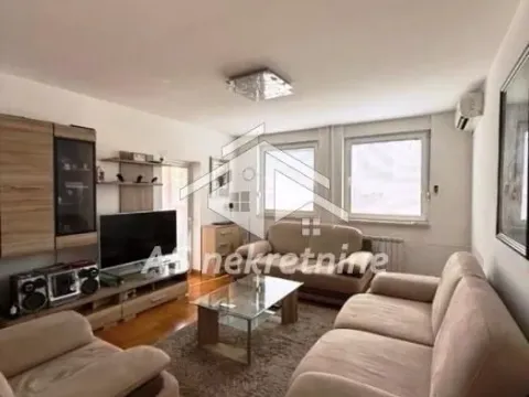 Sale, three bedroom apartment, 85m², Novi Beograd Blok 29, Novi Beograd Sve Podlokacije - image 2