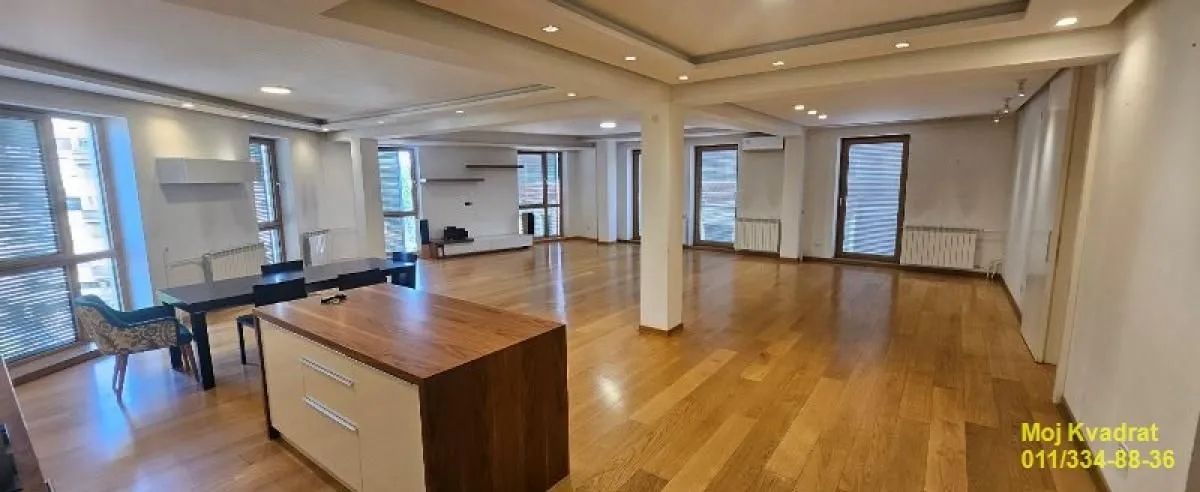 Prodaja, poslovni prostor, 148m², Vračar Hram, Vračar Sve Podlokacije