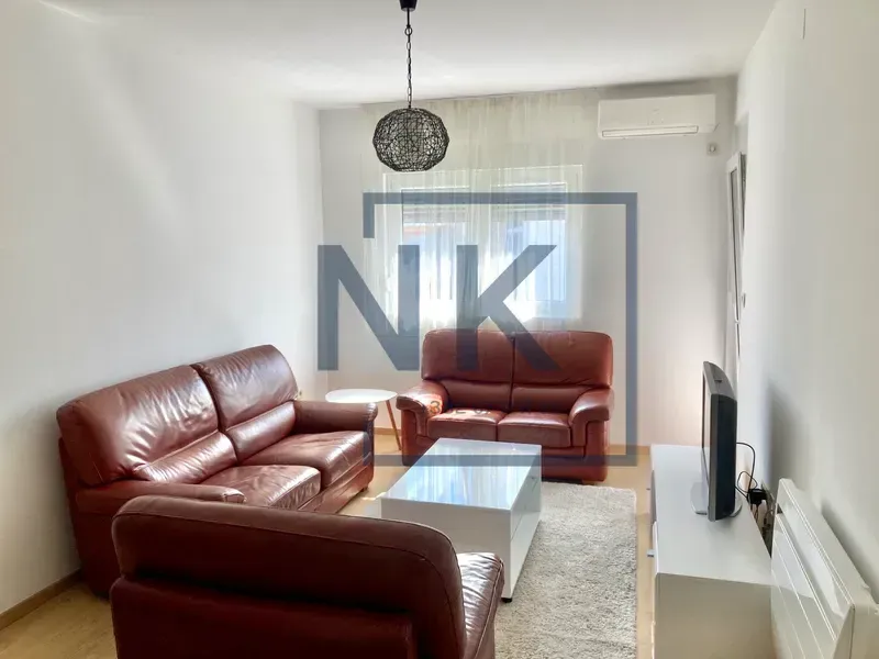 Izdavanje, dvosoban stan, 71m², City Kvart, Podgorica