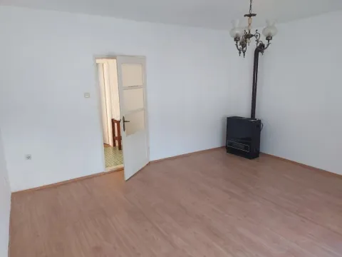 Sale, house, 136m², Kikinda, Srbija - image 17