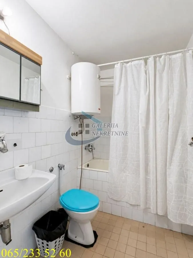 Prodaja, dvosoban stan, 57m², Šumice, Beograd