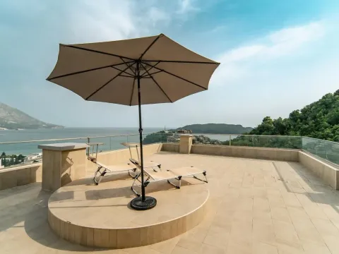 Prodaja, trosoban stan, 257m², Bečići, Budva - image 14