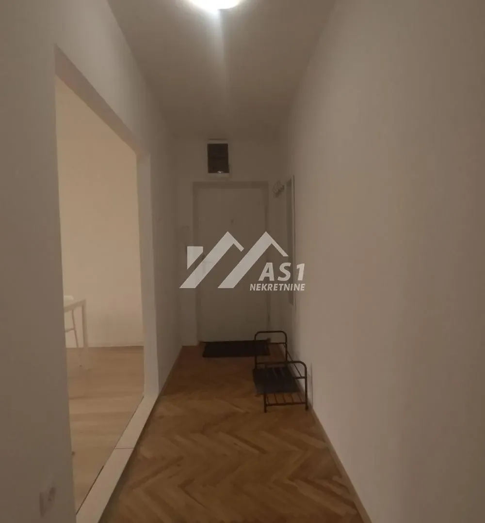 Rent, two bedroom apartment, 65m², Bulevar Oslobodjenja, Novi Sad Sve Podlokacije