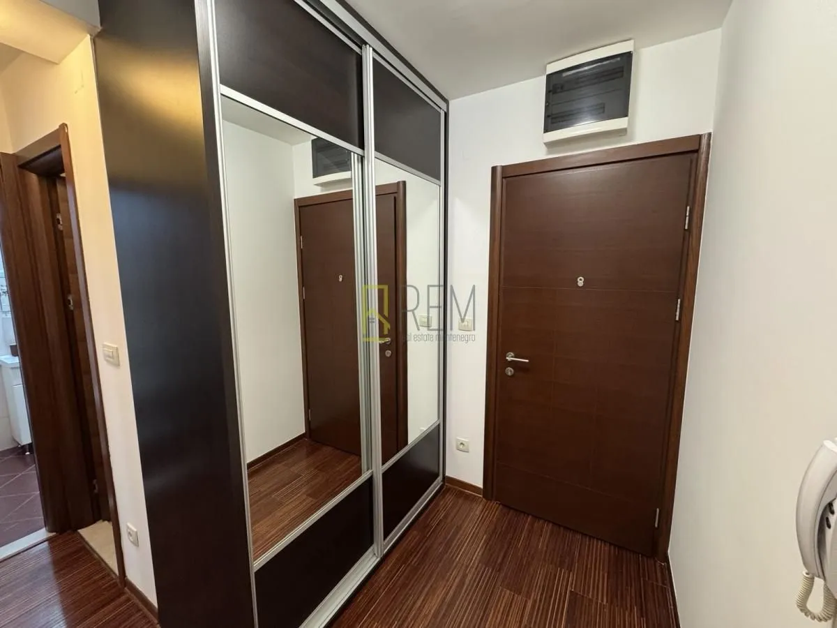 Rent, two bedroom apartment, 78m², Gorica C, Podgorica