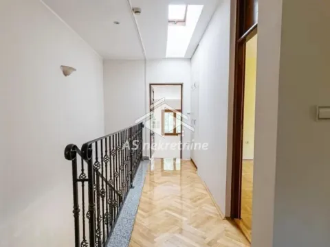 Izdavanje, stan, 210m², Savski Venac, Beograd - image 11