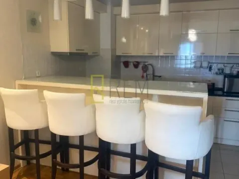 Rent, two bedroom apartment, 90m², Podgorica, Crna Gora - image 7