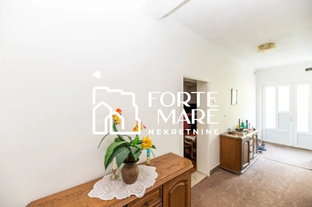 Prodaja, kuća, 266m², Igalo, Herceg Novi