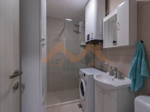 Izdavanje, jednosoban stan, 30m², Stari Aerodrom, Podgorica - image 4