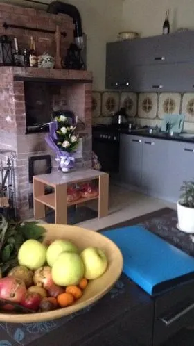 Izdavanje, kuća, 65m², Sutomore, Bar