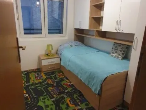 Izdavanje, dvosoban stan, 63m², Blok 9, Podgorica - image 6