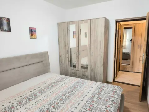 Rent, two bedroom apartment, 70m², Zlatica, Podgorica - image 5