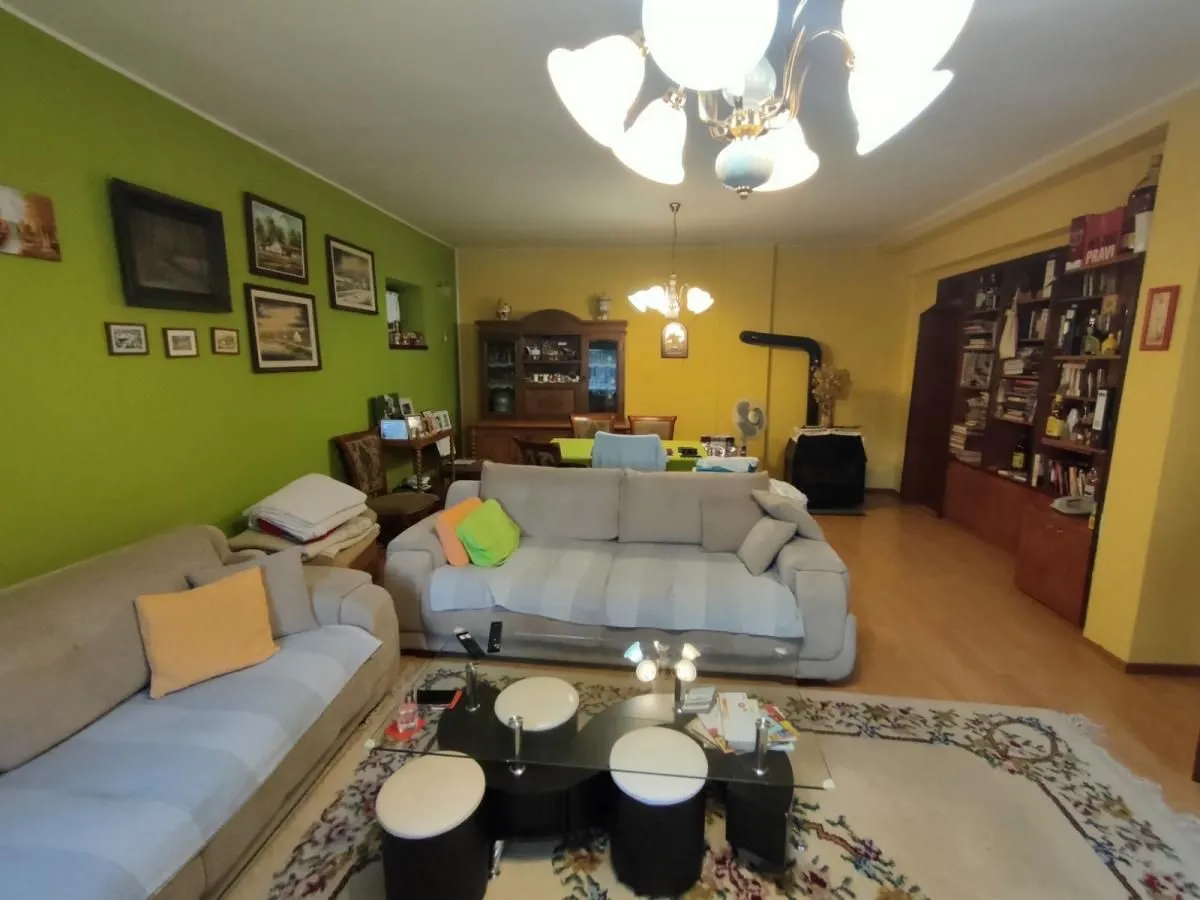 Prodaja, kuća, 250m², Sremska Kamenica, Petrovaradin