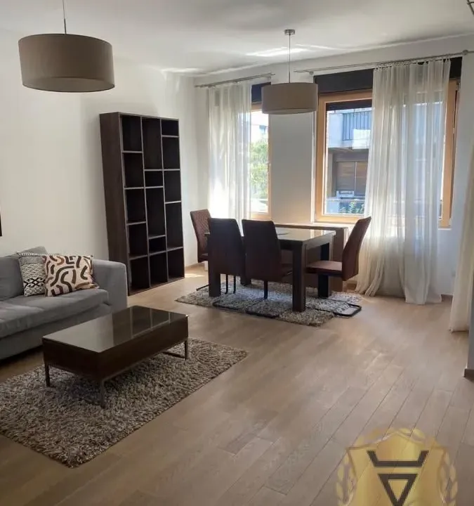 Izdavanje, trosoban stan, 63m², Vračar Sve Podlokacije, Beograd