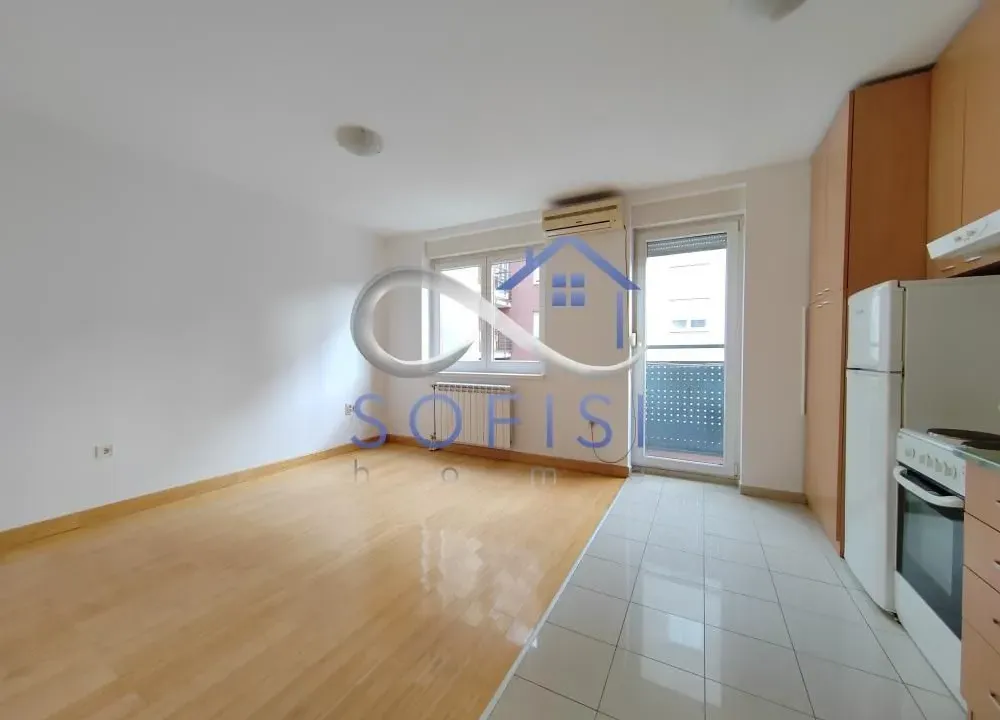 Prodaja, stan, 24m², Grbavica, Novi Sad Sve Podlokacije
