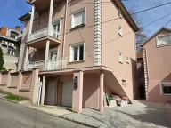 Izdavanje, kuća, 549m², Cvetkova Pijaca, Zvezdara Sve Podlokacije - image 1