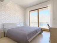 Prodaja, dvosoban stan, 106m², Dobrota, Kotor - image 1